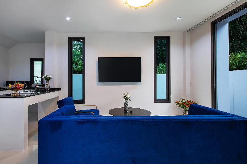 Nariya Bayfront Phuket - Oda
