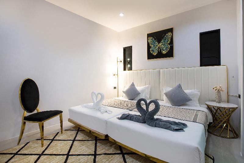 Nariya Bayfront Phuket - Oda