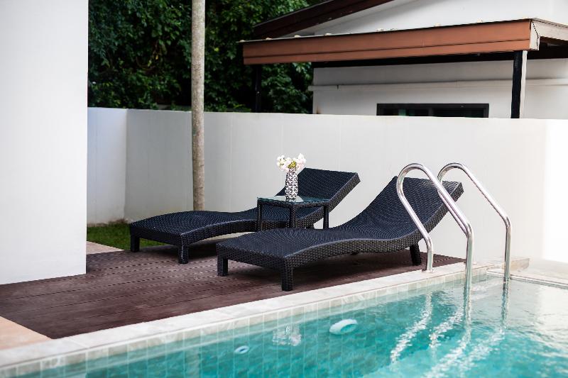Nariya Bayfront Phuket - Oda