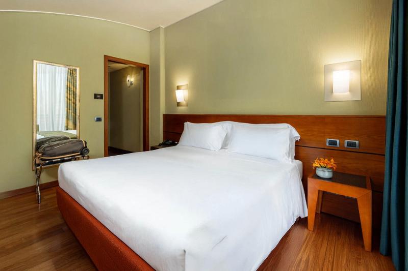 B&b Hotel Imperia - Oda