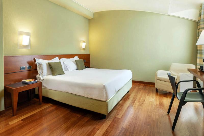 B&b Hotel Imperia - Oda