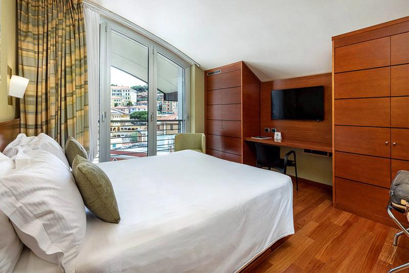 B&b Hotel Imperia - Oda