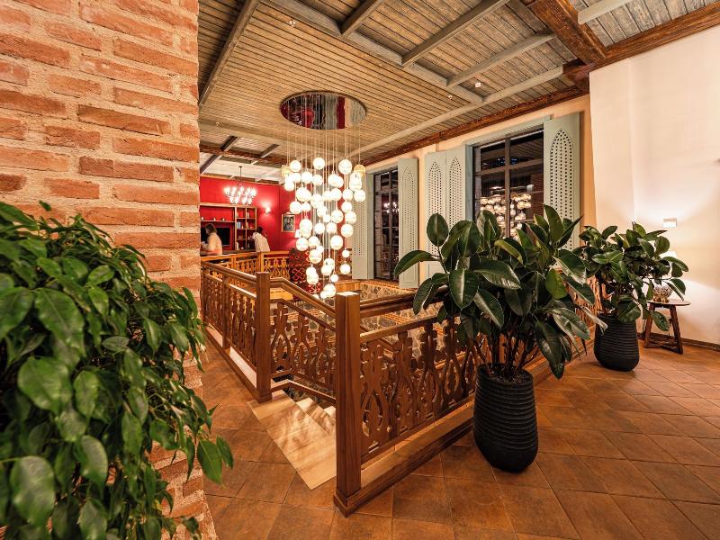 Agarani Estate - Lobi