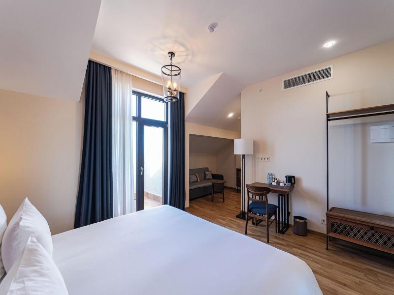 Agarani Estate - Oda