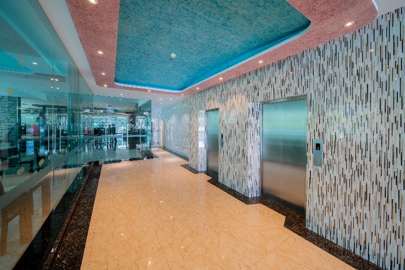 Royal Prince Resort Pattaya - Lobi