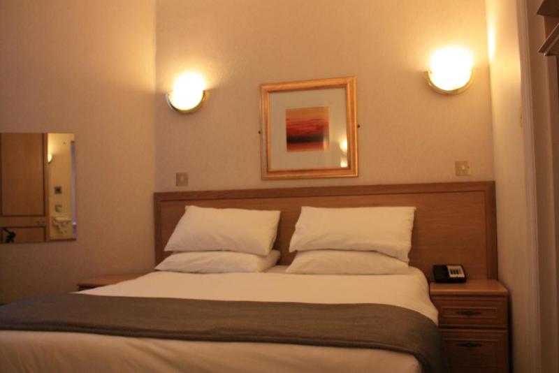 Regency Hotel Westend - Oda