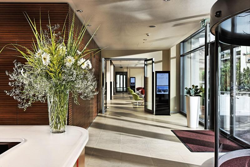 Hotel Eden Spiez - Lobi