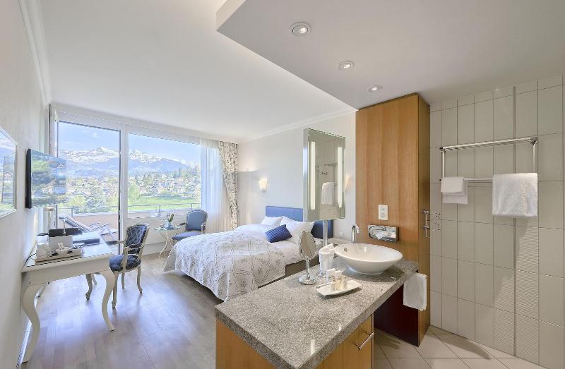 Hotel Eden Spiez - Oda