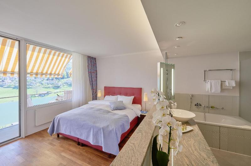 Hotel Eden Spiez - Oda