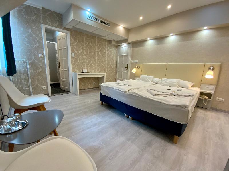 Bastya Wellness Hotel - Oda