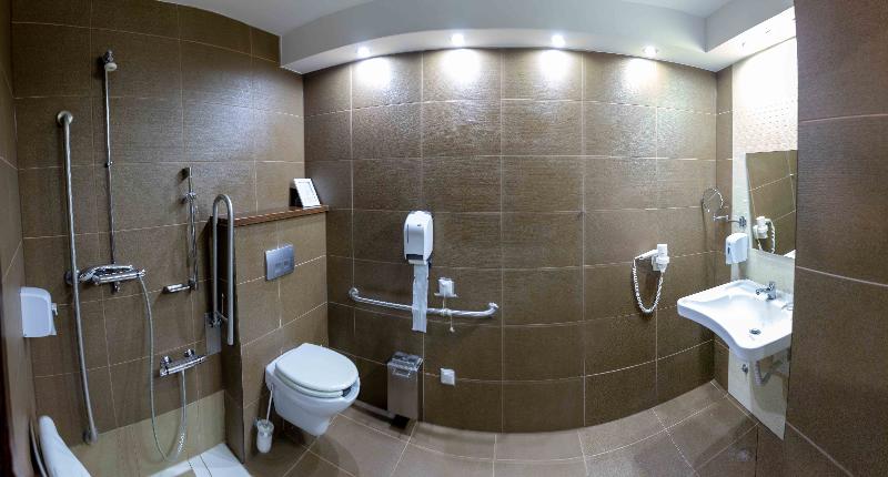 Bastya Wellness Hotel - Oda