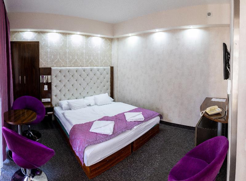 Bastya Wellness Hotel - Oda