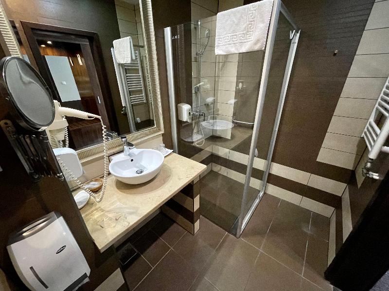 Bastya Wellness Hotel - Oda