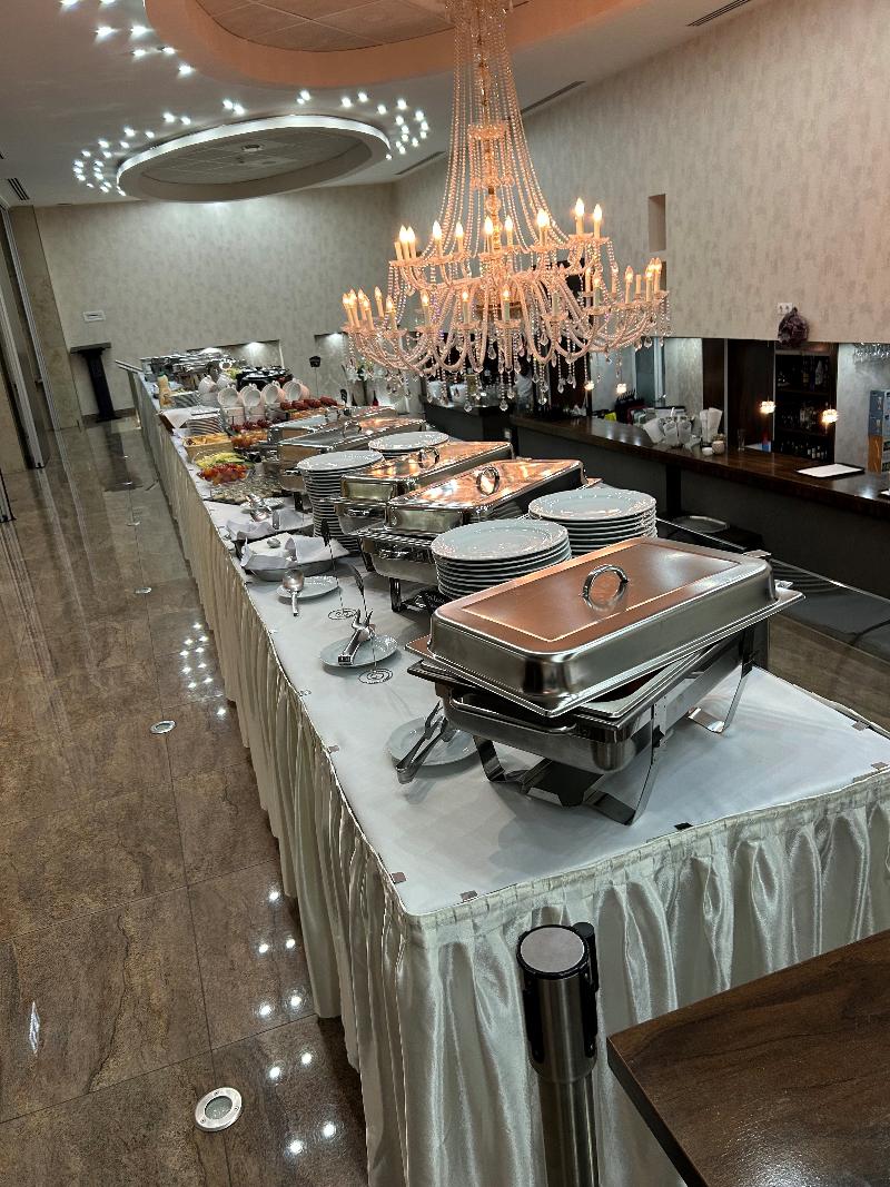 Bastya Wellness Hotel - Restoran