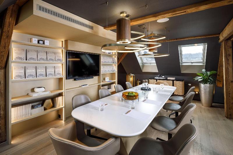 Small Luxury Hotel Ambassador a L'Opera - Toplantı