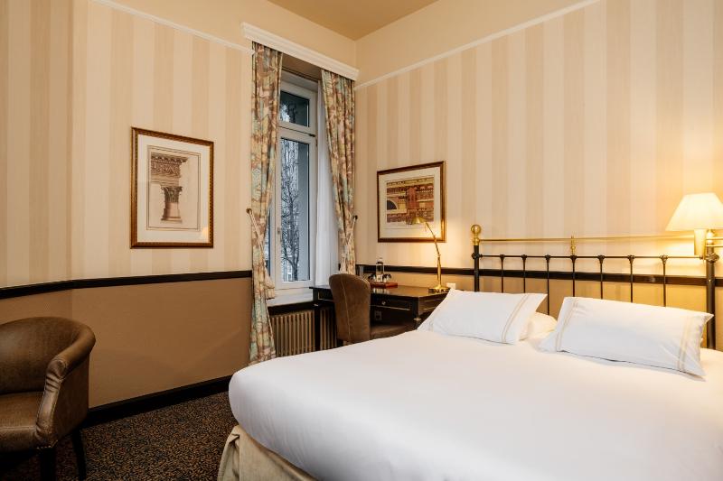 Small Luxury Hotel Ambassador a L'Opera - Oda