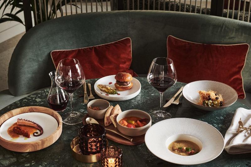 Small Luxury Hotel Ambassador a L'Opera - Restoran