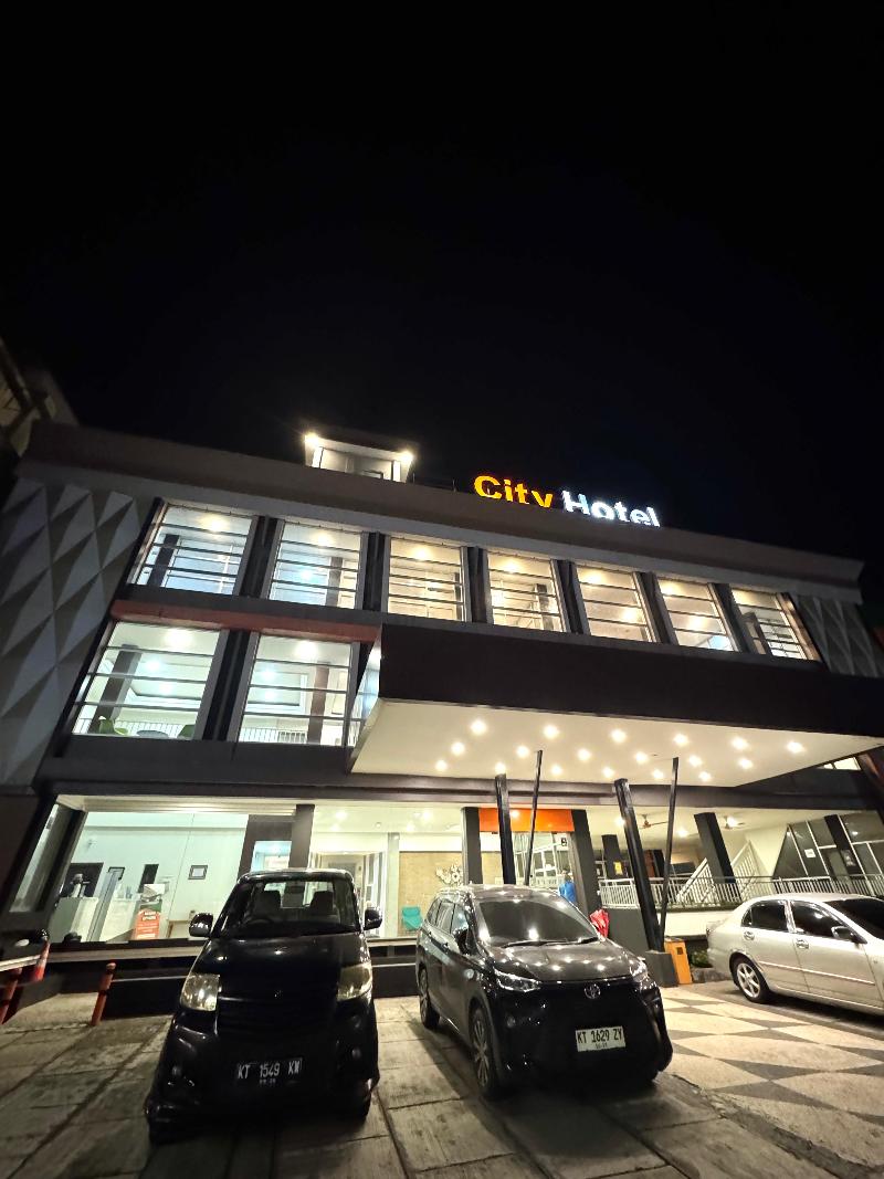 City Hotel Balikpapan - Genel