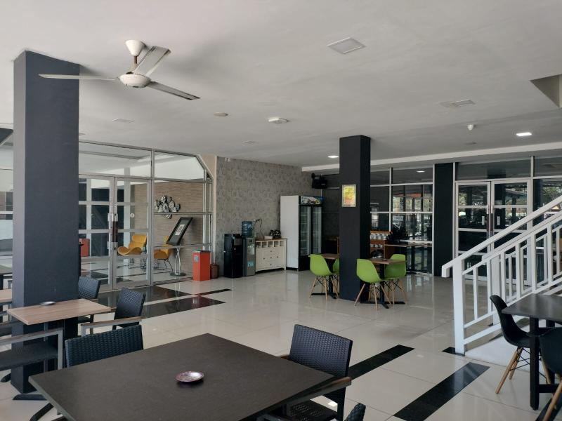City Hotel Balikpapan - Restoran