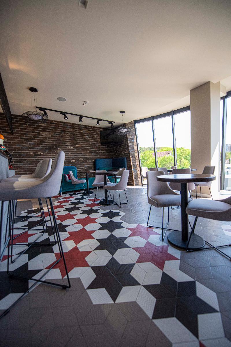 Hotel Aventus - Lobi