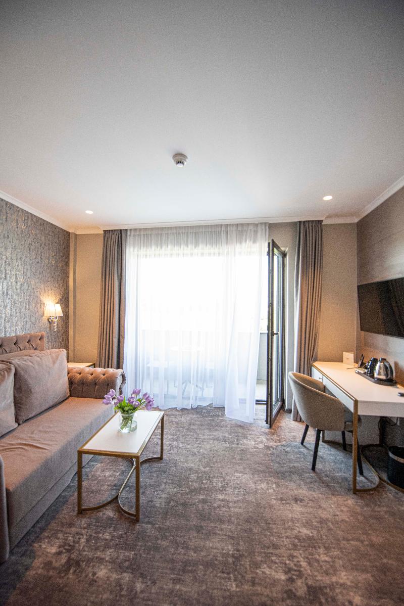 Hotel Aventus - Oda