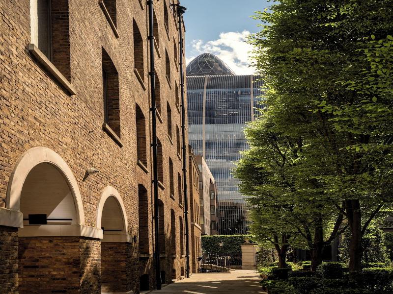 Sir Devonshire Square Part Of Sircle Collection - Genel