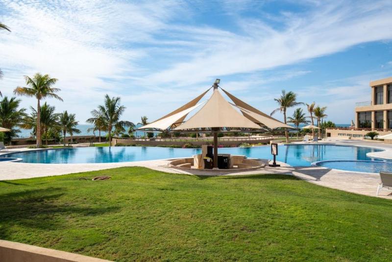 Royal Lazure Resort - Genel