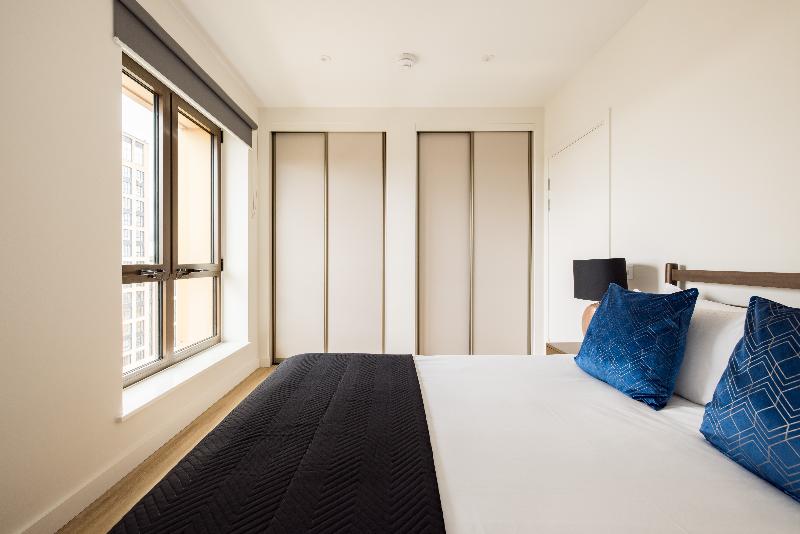 Charles Hope Apartments - Greenford - Oda