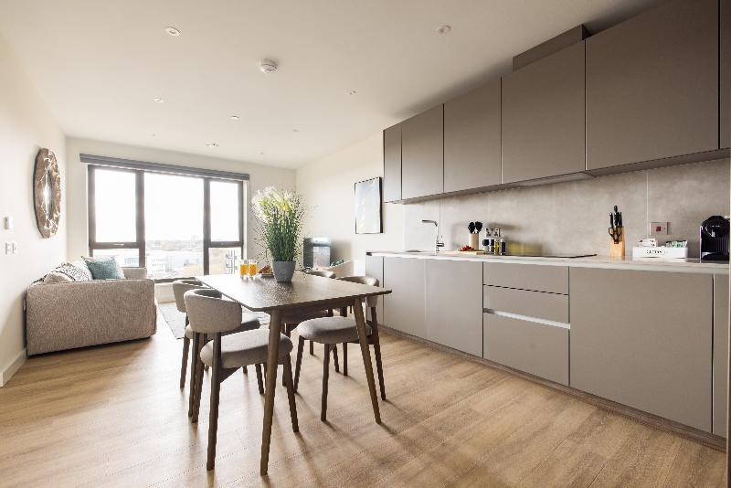 Charles Hope Apartments - Greenford - Oda