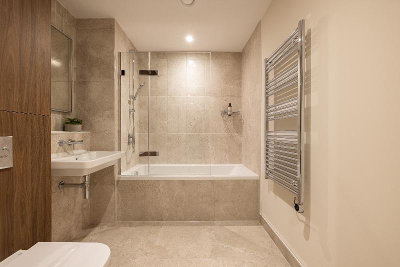 Charles Hope Apartments - Greenford - Oda
