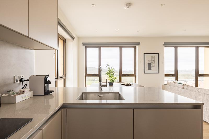 Charles Hope Apartments - Greenford - Oda