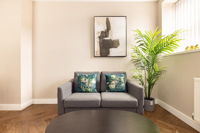 Charles Hope Apartments - Plymouth - Oda