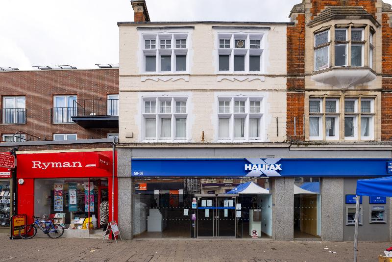 Charles Hope Apartments - Staines City Centre - Genel