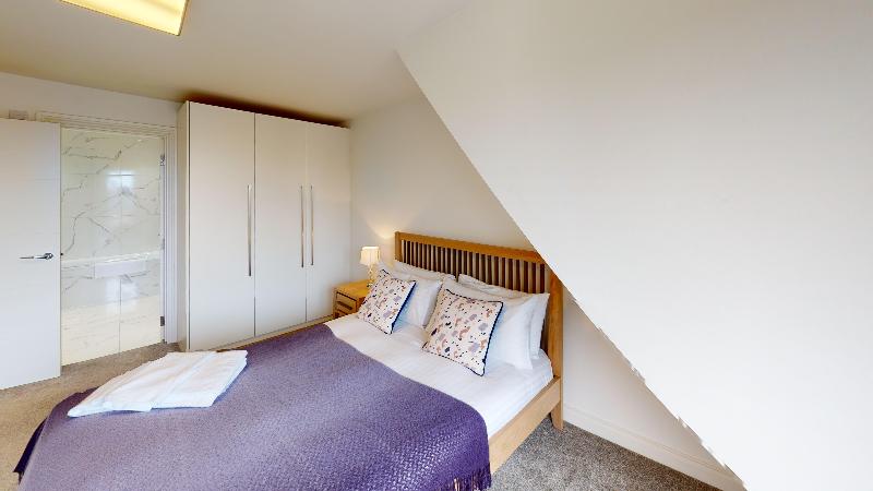 Charles Hope Apartments - Staines City Centre - Oda