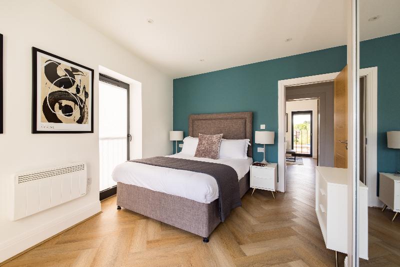 Charles Hope Apartments - Staines Riverside - Oda