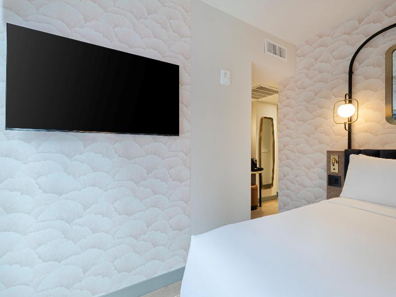 Voco Times Square Broadway, by IHG - Oda