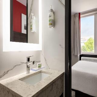 Ramada By Wyndham Brooklyn Empire Blvd fotoÄŸrafÄ±