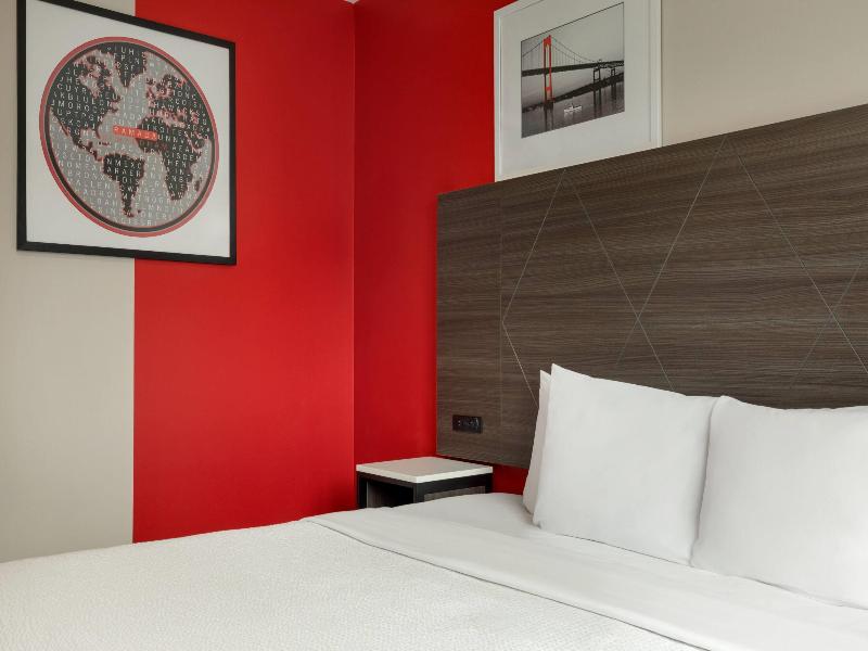 Ramada By Wyndham Brooklyn Empire Blvd - Oda