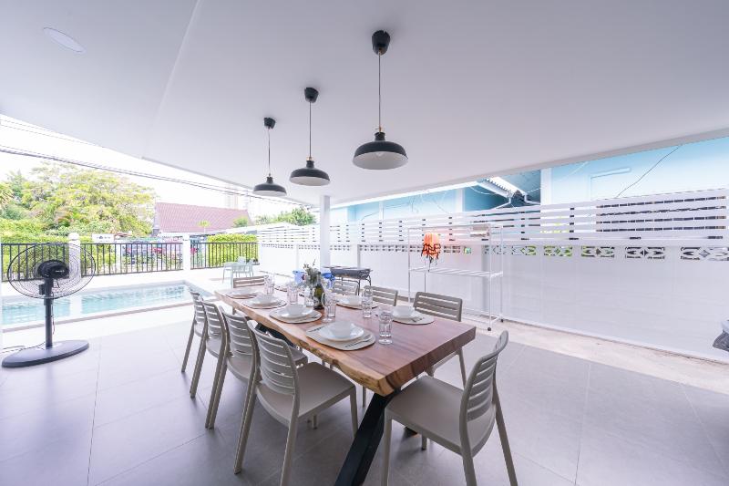 The 38 Pool Villas Pattaya By Zuzu - Genel