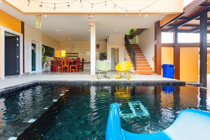 99 Pool Villa By Zuzu - Genel