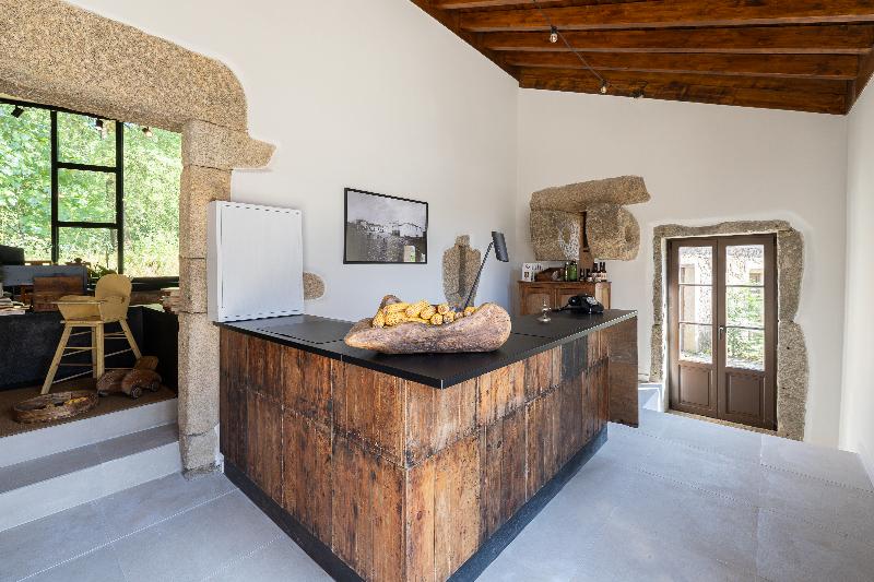 CasaNova Farmhouse - Lobi
