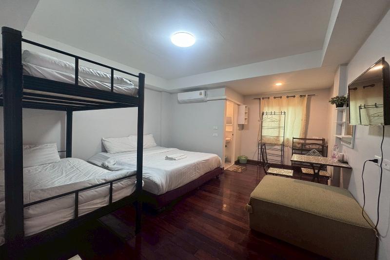 Sukhum Suvarnabhumi Airport Guest House By Zuzu - Oda
