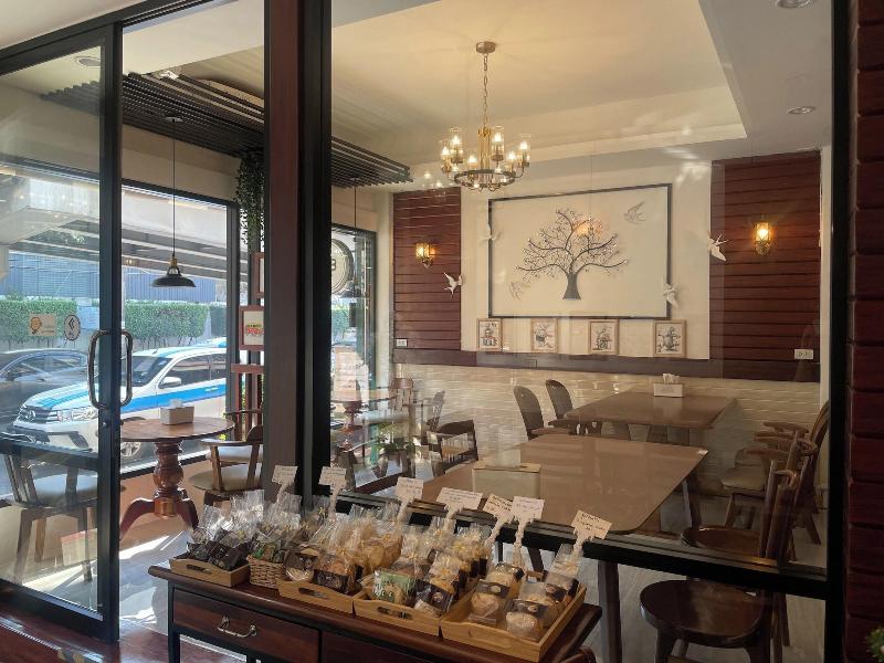 M3 Bangkok Bake & Bed By Zuzu - Restoran