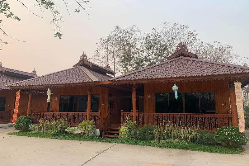 Phra Chan Khiang Dao Resort By Zuzu - Genel