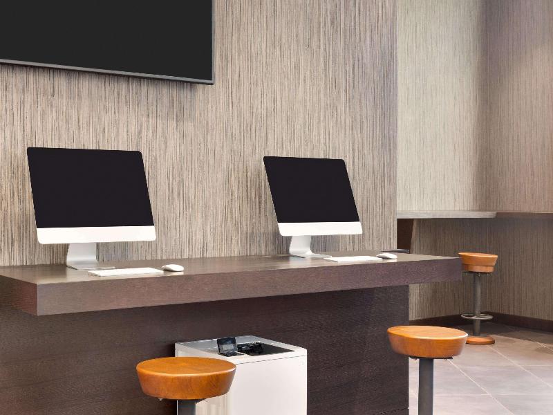 Ramada Encore By Wyndham Muscat Al Ghubra - Toplantı