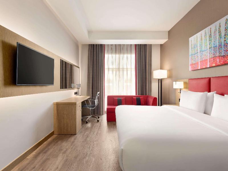 Ramada Encore By Wyndham Muscat Al Ghubra - Oda