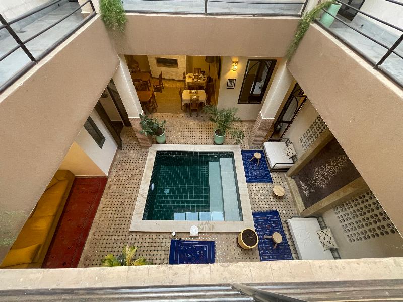 Riad Samarine - Genel