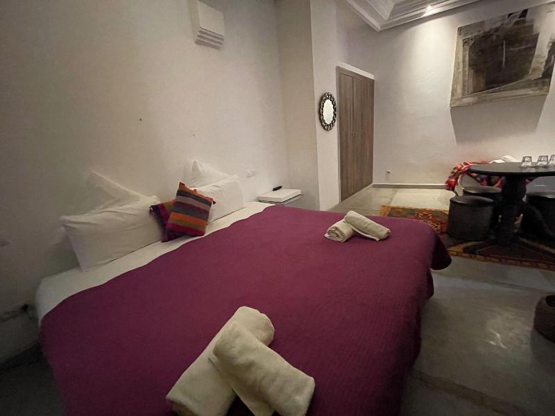 Riad Samarine - Oda
