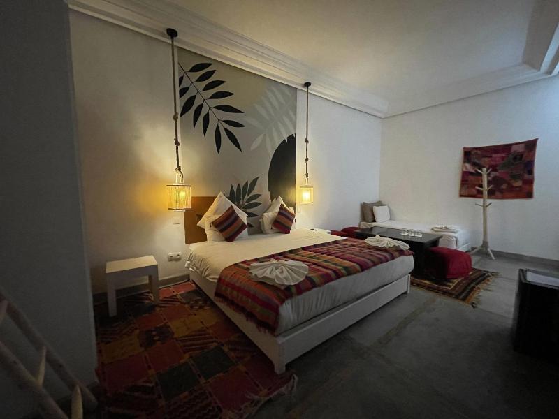 Riad Samarine - Oda