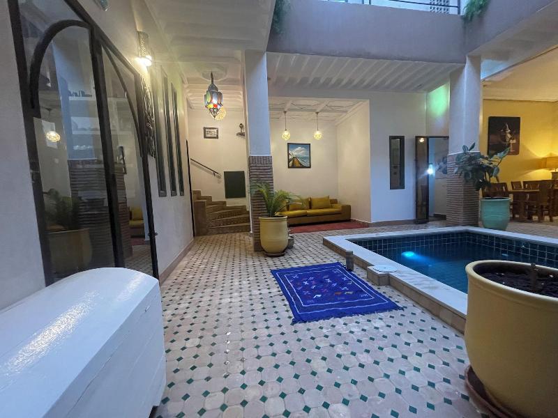 Riad Samarine - Oda